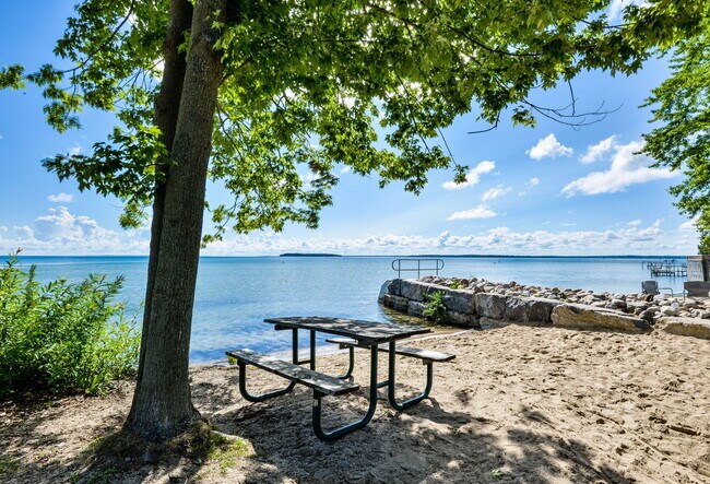 Photo du bâtiment - 752 Chestnut St