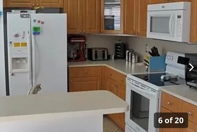 Foto del edificio - 12542 SW 143rd Ln