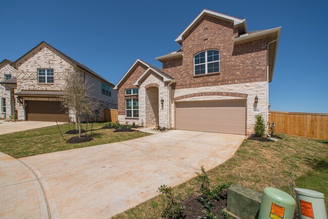 Foto del edificio - 2016 Woodland Park Ct