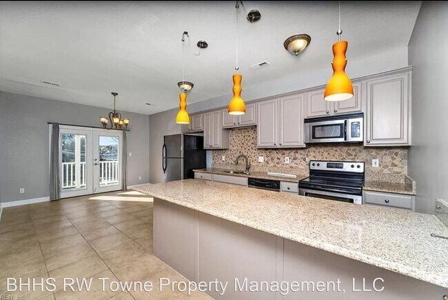 Foto del edificio - 3 br, 2.5 bath House - 1342 Little Bay Ave...