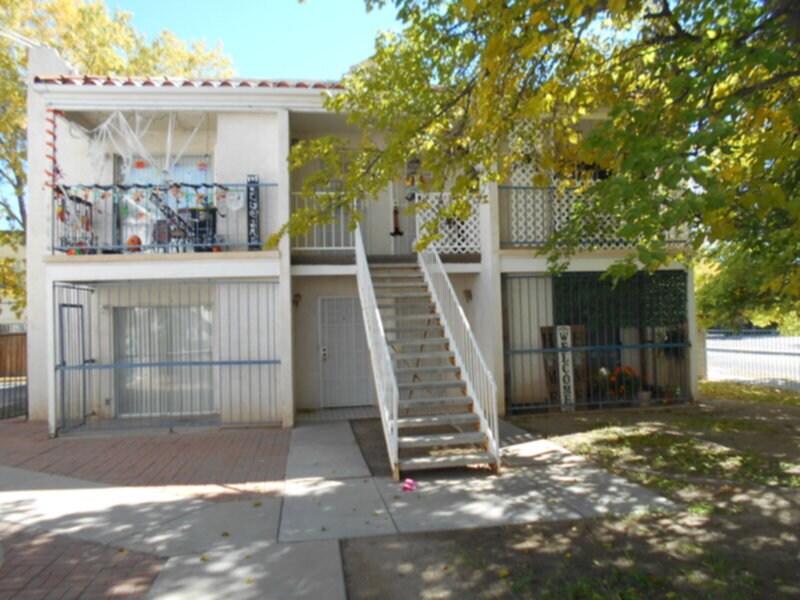 1207 Coal Ave SE, Albuquerque, NM 87106 House Rental in Albuquerque