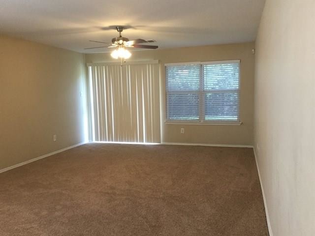 Foto del edificio - 3682 Hawthorne Trail