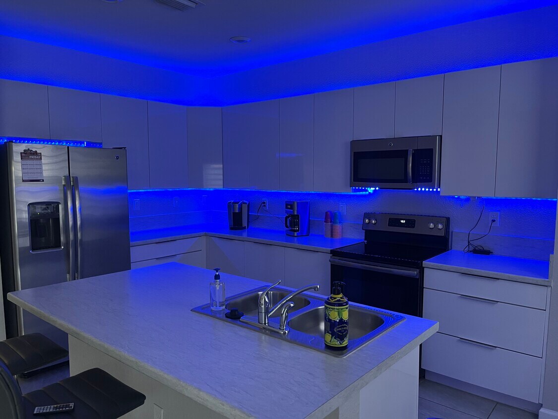 Foto del edificio - 11941 SW 150th Pl