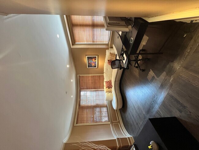 Building Photo - 3750 N Lake Shore Dr
