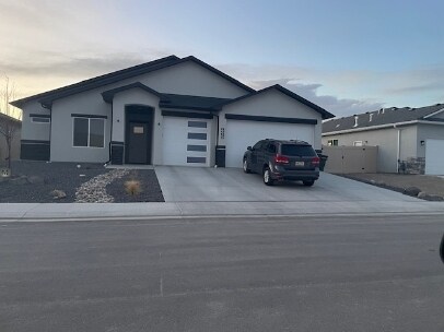 Foto principal - 695 Anela Ln