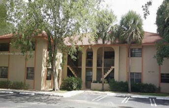 Building Photo - 11575 Royal Palm Blvd