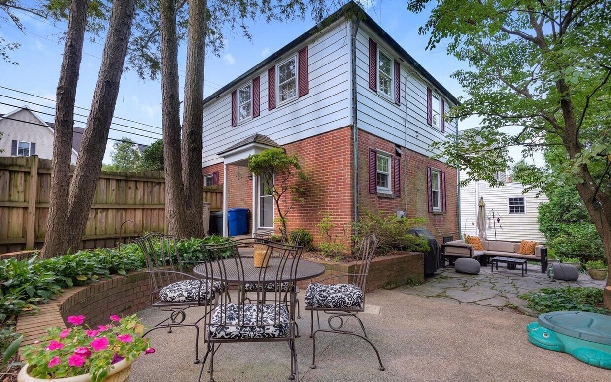 1200 W Lake Ave, Baltimore, MD 21210 House Rental in Baltimore, MD