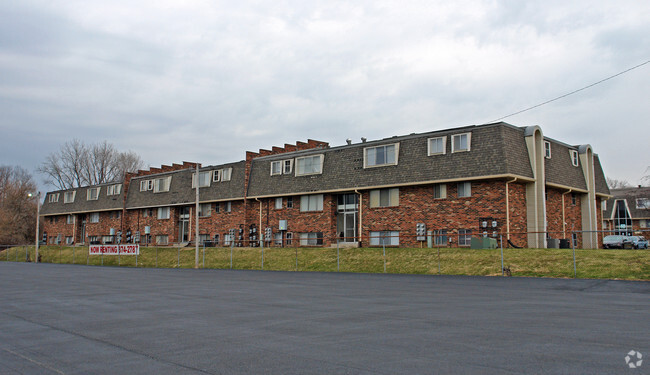 Greene Ridge Court - Greene Ridge Court Apartments