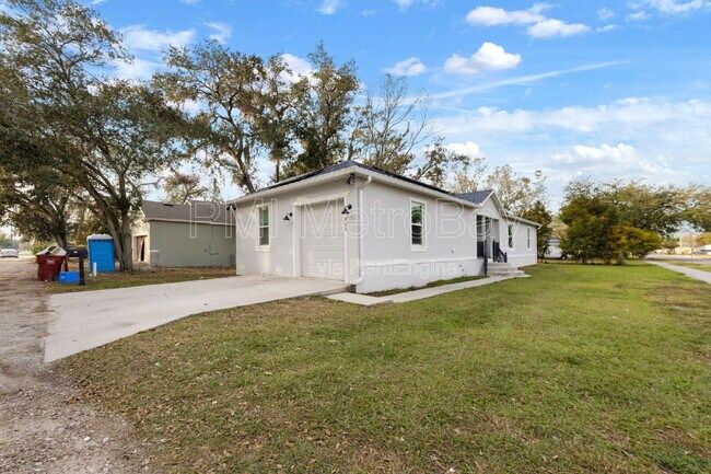 Foto del edificio - 902 W Alsobrook St