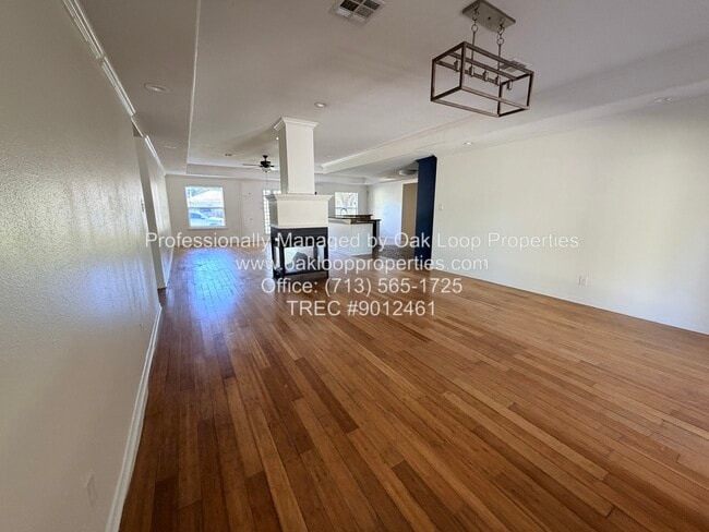 Building Photo - 12514 Safeguard St