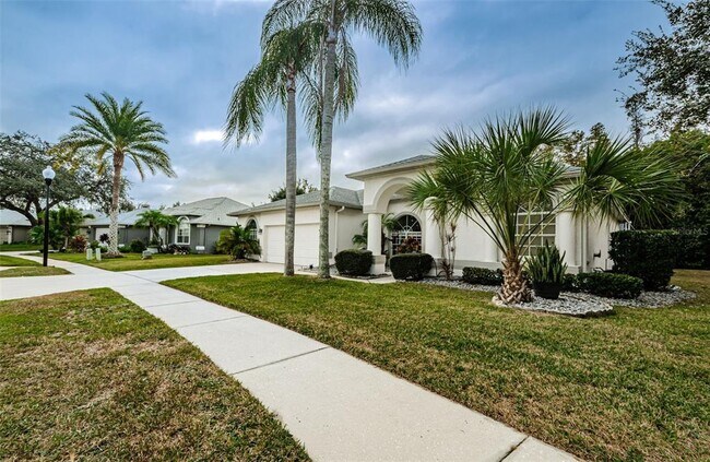 Building Photo - 1025 Arlinbrook Dr