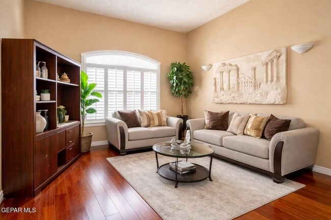 Foto del edificio - 12421 Tierra Encino Dr