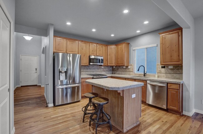 Photo - 10614 Rhinestone Dr House