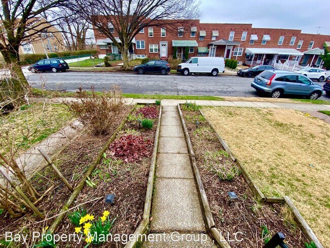 Foto del edificio - 2 br, 1.5 bath House - 4429 Laplata Ave