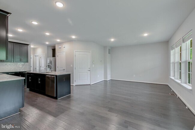 Building Photo - 13944 Hollow Wind Way