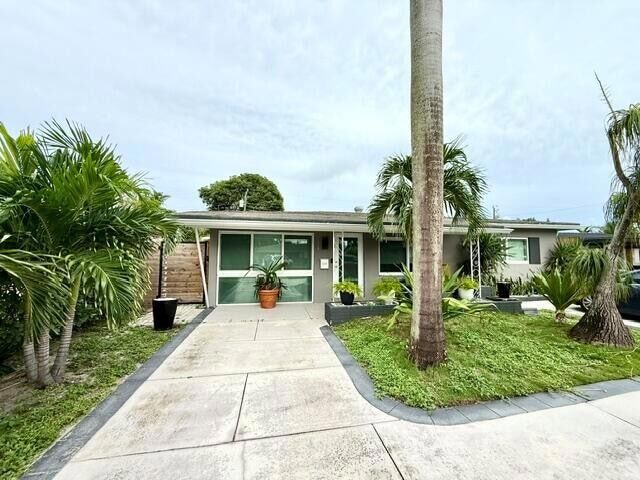 Foto del edificio - 4820 NE 4th Ave