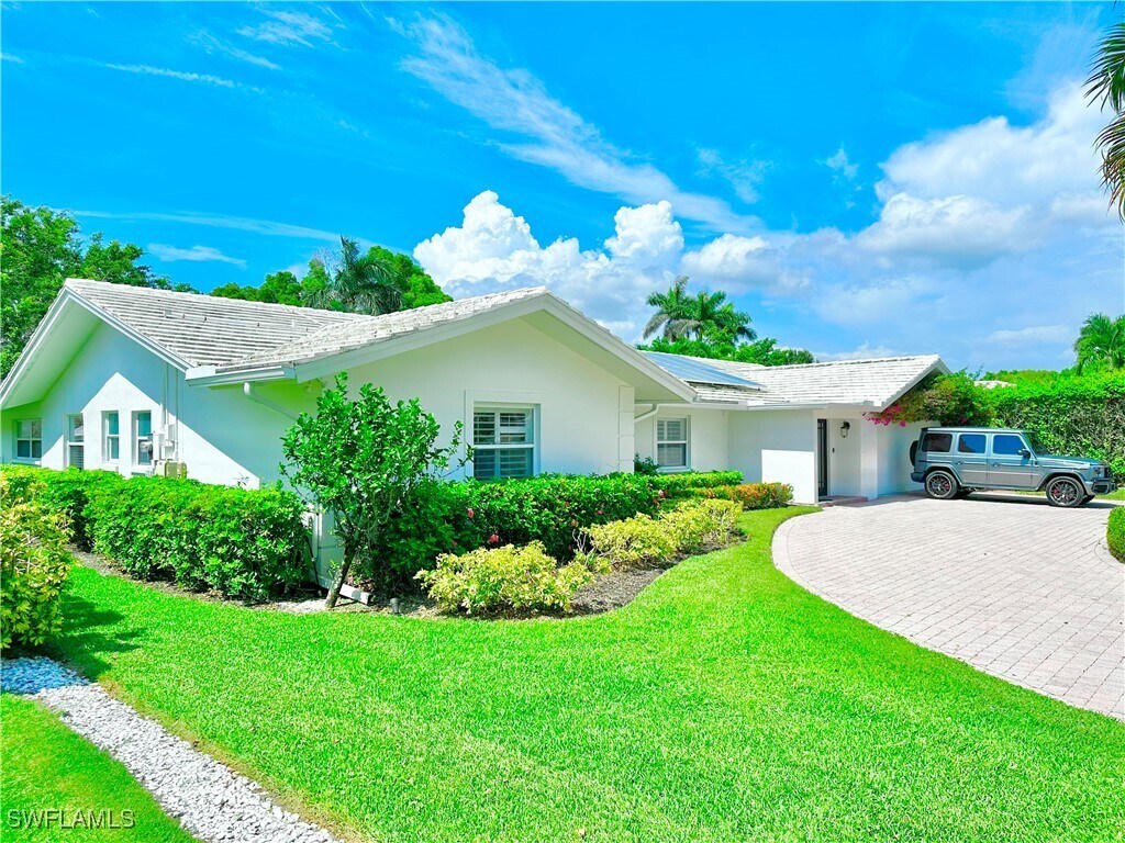 Foto principal - 675 Regatta Rd