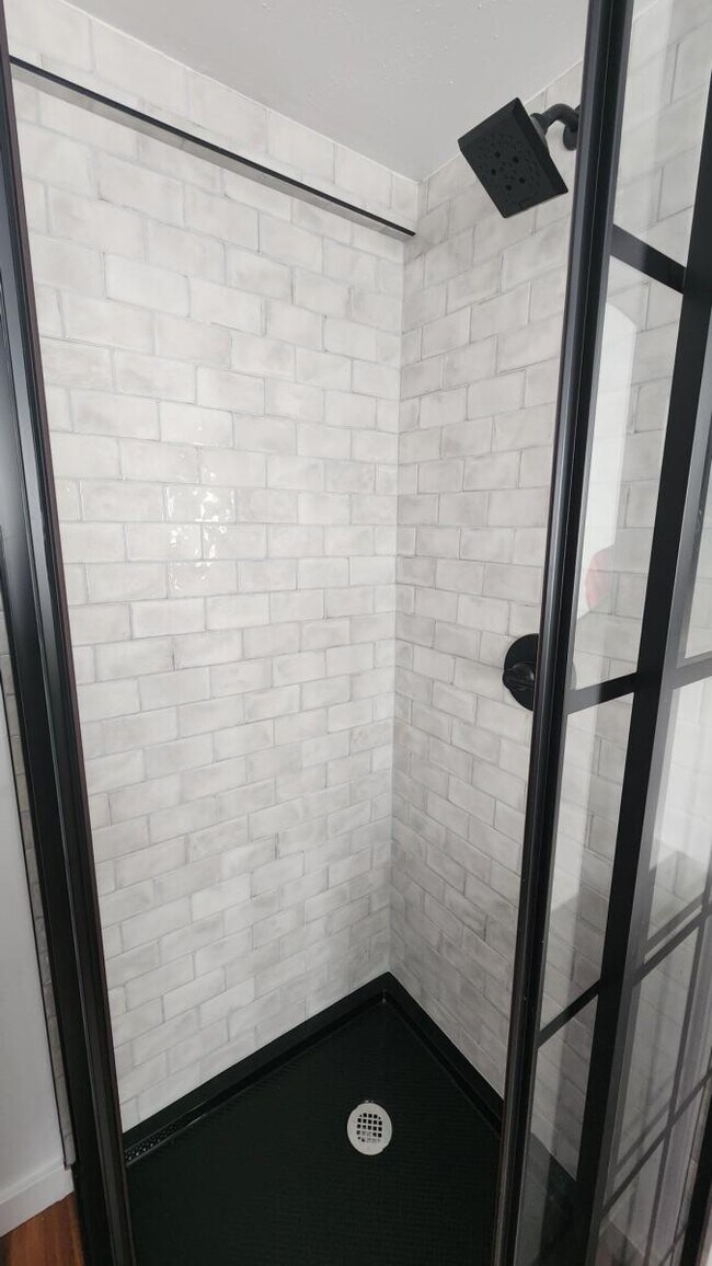 Foto del edificio - 13727 35th Ave NE