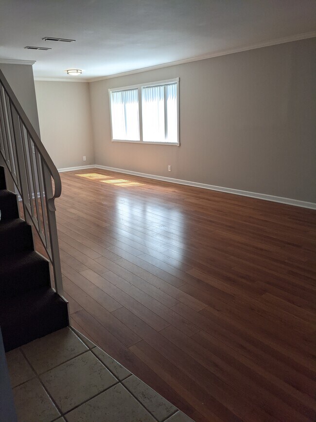 Foto del edificio - 12835 Kling St