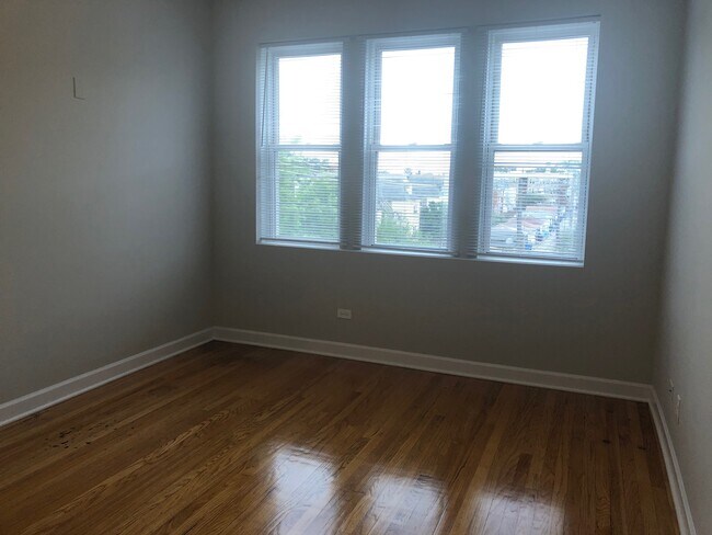 Foto del edificio - 3003 N Spaulding Ave