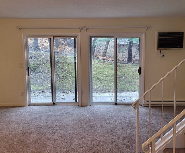 Building Photo - 54 Hudson Heights Dr