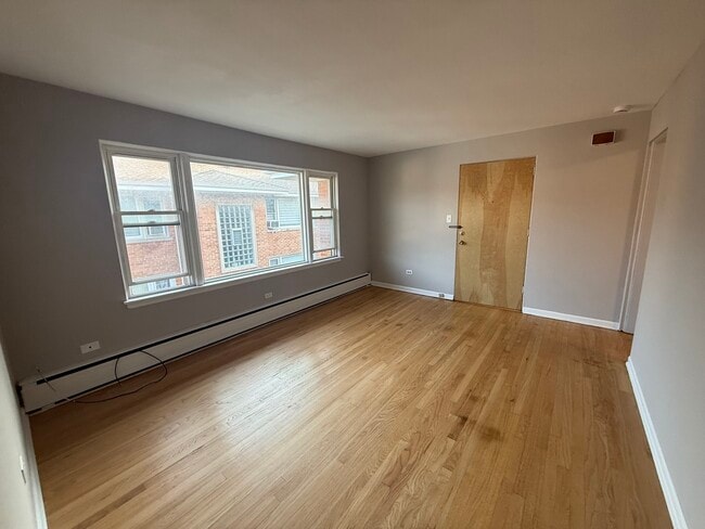 Building Photo - 3112 Calwagner St