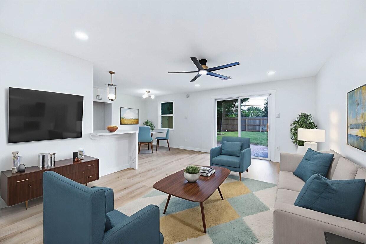 Foto principal - 5730 Alvarado Dr