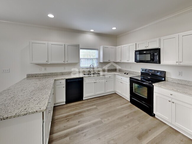 Building Photo - 4063 Locerbie Cir