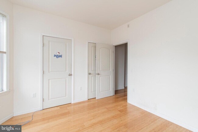 Foto del edificio - 3313 N Park Ave