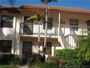 Building Photo - 22053 Palms Way