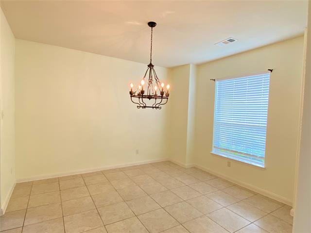 Building Photo - 2305 Mulberry Dr