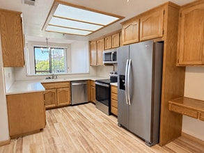 Building Photo - 5875 Friars Rd