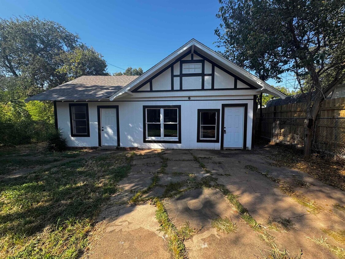 Foto principal - 1710 Huff St