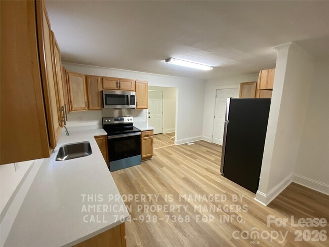 Foto del edificio - 1204 W A St