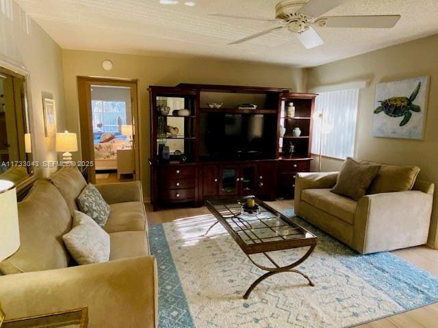 Building Photo - 442 Pine Glen Ln