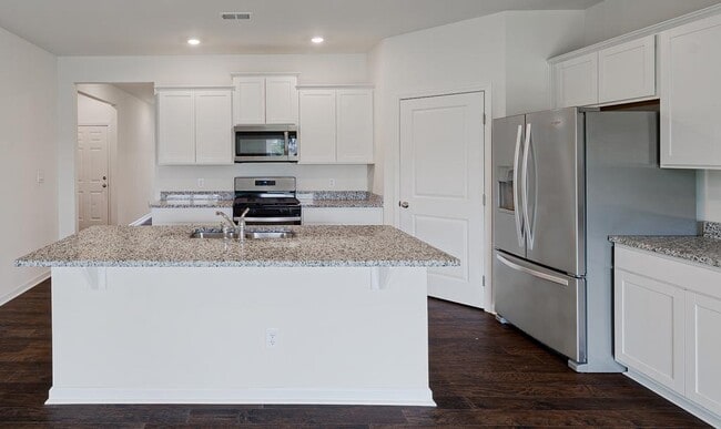 Photo - 8440 Raspberry Wy House