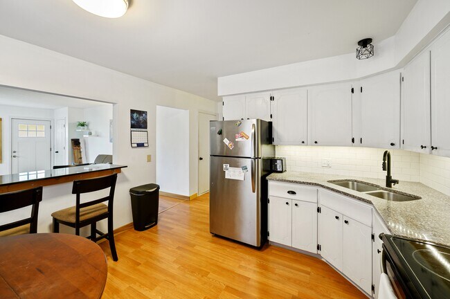 Foto del edificio - 3401 Garfield St NE