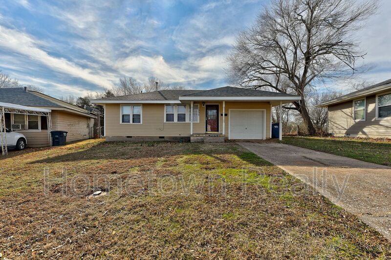 1235 Sherry Ln, Shawnee, OK 74801 House Rental in Shawnee, OK