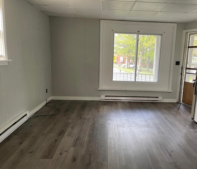 Foto del edificio - 627 Main St