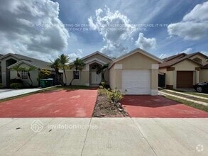 Building Photo - 15548 SW 138th Pl