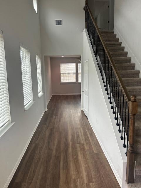 Building Photo - 343 Silver Glen Dr