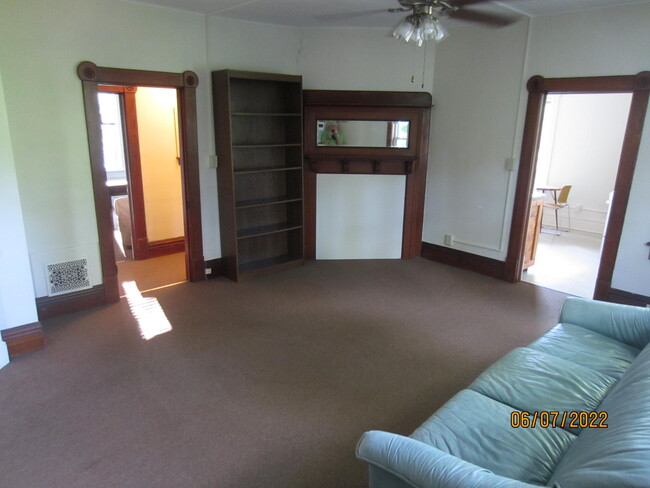 Living Room - 618 W Green St