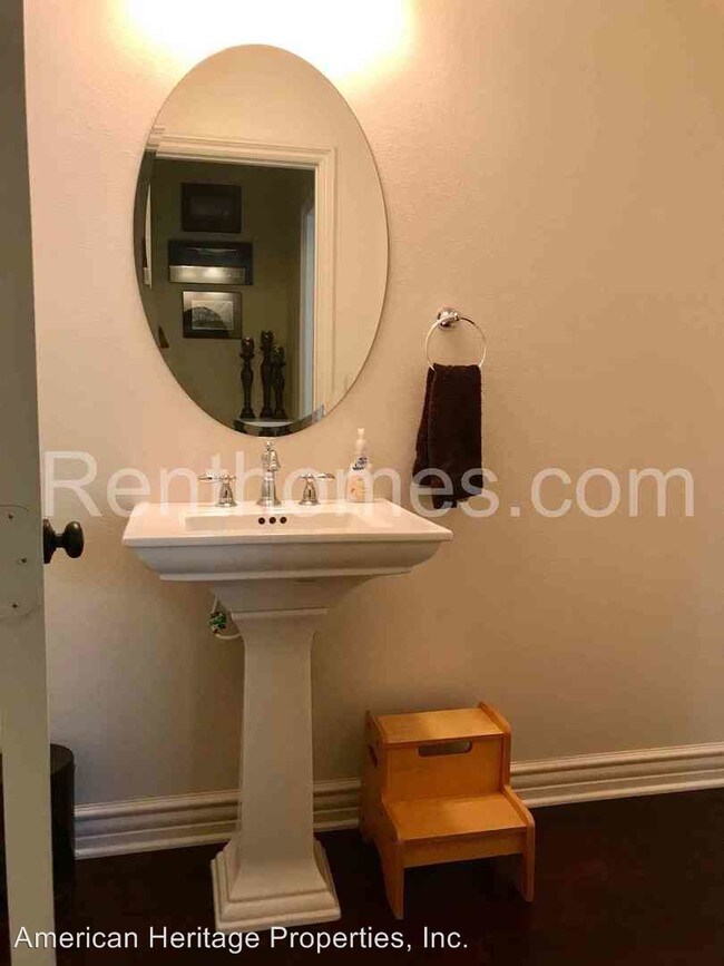 Foto del edificio - 11587 Carowind Ln