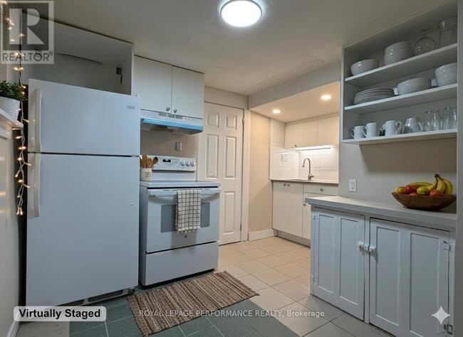 Building Photo - 143 Echo Dr