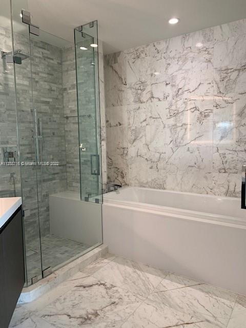 851 NE 1st Ave Unit 1704 - 4