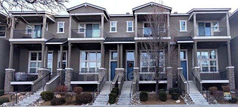 Primary Photo - 2490 Eastshore Pl