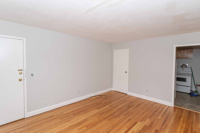 Foto del edificio - 378 Park Rd