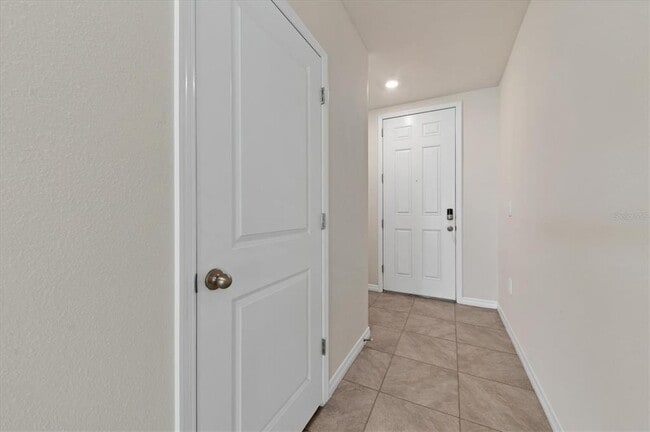 Foto del edificio - 3279 Hilltop Cir