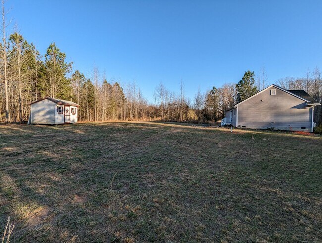 Building Photo - 3 bedroom house in Cumberland