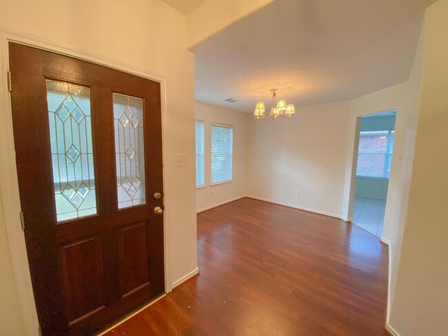 Foto del edificio - 54 N Queenscliff Cir